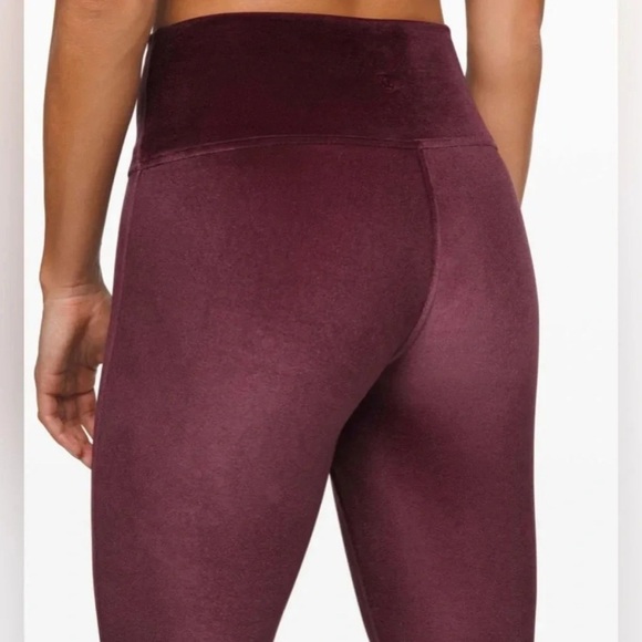 Lululemon Wunder Lounge High-Rise Tight 28" Velvet Garnet Size 6 Burgundy Yoga - Picture 4 of 13